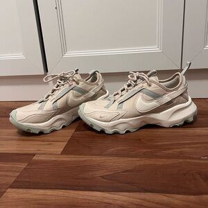 Nike Women's Beige and White Sneakers